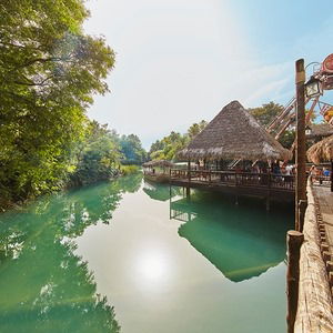 Hotel Polynesia